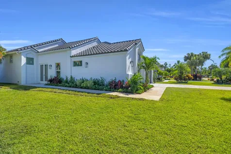 13878 Palm Grove Place Palm Beach Gardens FL 33418