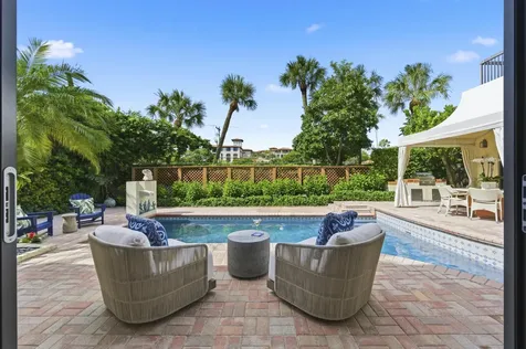 264 Everglade Avenue Palm Beach FL 33480
