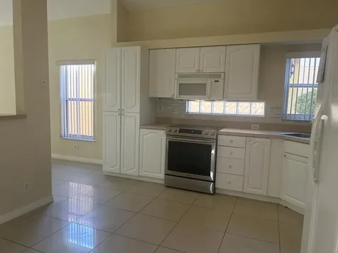 8008 Via Hacienda Palm Beach Gardens FL 33418