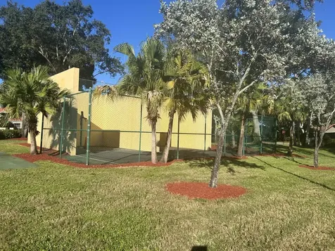 8008 Via Hacienda Palm Beach Gardens FL 33418