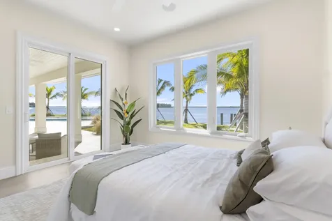 526 Point Lane Vero Beach FL 32963