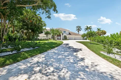 526 Point Lane Vero Beach FL 32963