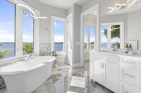 526 Point Lane Vero Beach FL 32963