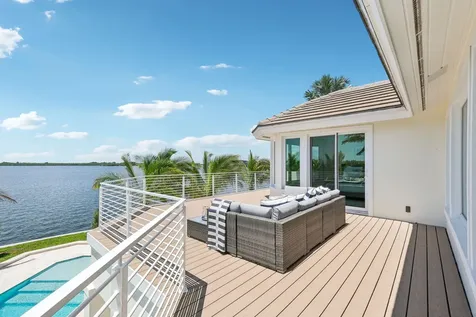 526 Point Lane Vero Beach FL 32963