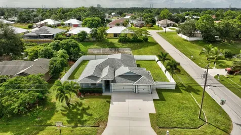 2502 Sw Dalpina Road Port Saint Lucie FL 34953
