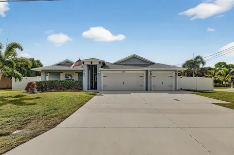 2502 Sw Dalpina Road Port Saint Lucie FL 34953