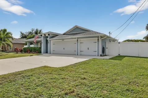2502 Sw Dalpina Road Port Saint Lucie FL 34953