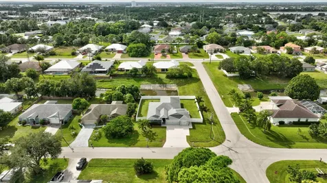 2502 Sw Dalpina Road Port Saint Lucie FL 34953