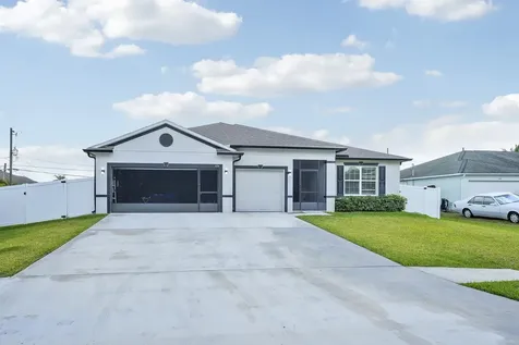 684 Sw Jada Road Port Saint Lucie FL 34953