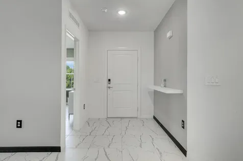684 Sw Jada Road Port Saint Lucie FL 34953