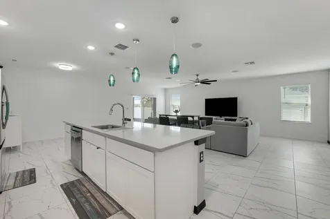684 Sw Jada Road Port Saint Lucie FL 34953