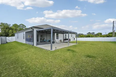684 Sw Jada Road Port Saint Lucie FL 34953