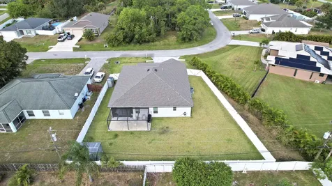 684 Sw Jada Road Port Saint Lucie FL 34953