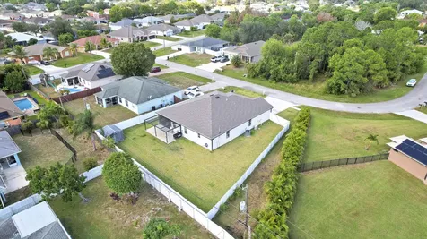 684 Sw Jada Road Port Saint Lucie FL 34953