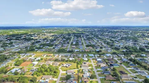 684 Sw Jada Road Port Saint Lucie FL 34953