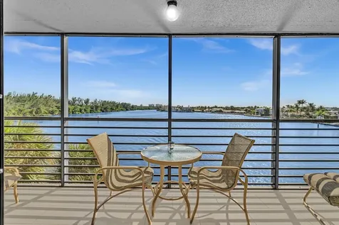 900 Ne Spanish River Boulevard Boca Raton FL 33431