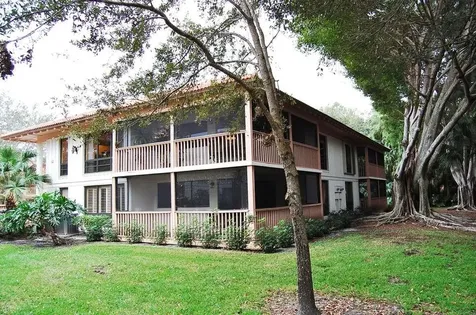 605 Brackenwood Cove Palm Beach Gardens FL 33418