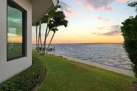 101 Bowsprit Drive North Palm Beach FL 33408