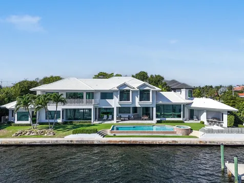 101 Bowsprit Drive North Palm Beach FL 33408