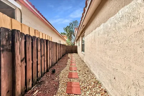 6379 Nw 38th Drive Coral Springs FL 33067