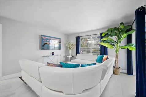 5500 Tamberlane Circle Palm Beach Gardens FL 33418