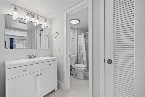 5500 Tamberlane Circle Palm Beach Gardens FL 33418