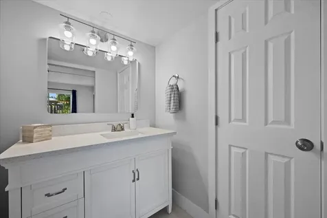 5500 Tamberlane Circle Palm Beach Gardens FL 33418