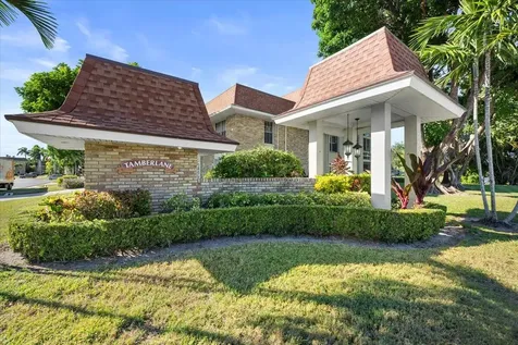 5500 Tamberlane Circle Palm Beach Gardens FL 33418