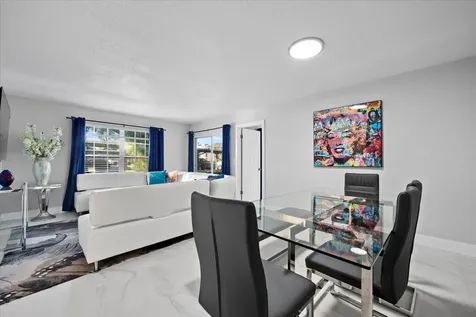 5500 Tamberlane Circle Palm Beach Gardens FL 33418