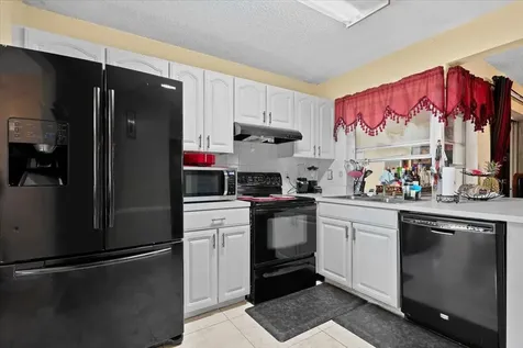 1827 Pinehurst Drive West Palm Beach FL 33407