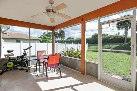 594 Sw Grove Avenue Port Saint Lucie FL 34983