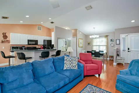 594 Sw Grove Avenue Port Saint Lucie FL 34983