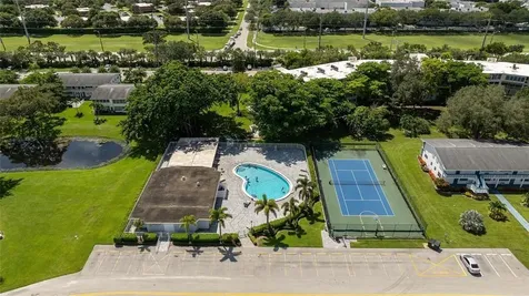 3027 Newport H Deerfield Beach FL 33442