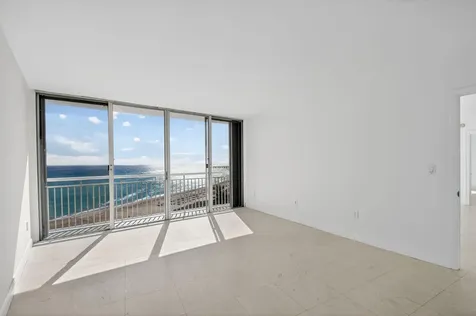 2780 S Ocean Boulevard Palm Beach FL 33480