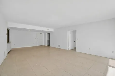 2780 S Ocean Boulevard Palm Beach FL 33480