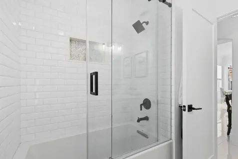 1389 Sw Bayshore Boulevard Port Saint Lucie FL 34983
