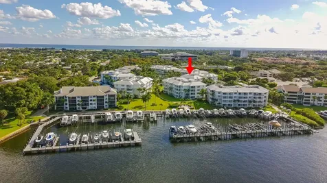 822 Bay Colony Drive Juno Beach FL 33408
