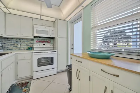 201 N Ocean Boulevard Pompano Beach FL 33062