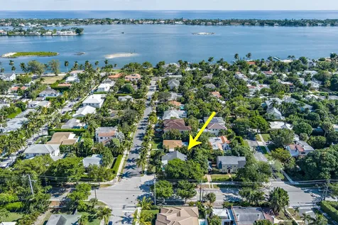 236 Avila Road West Palm Beach FL 33405