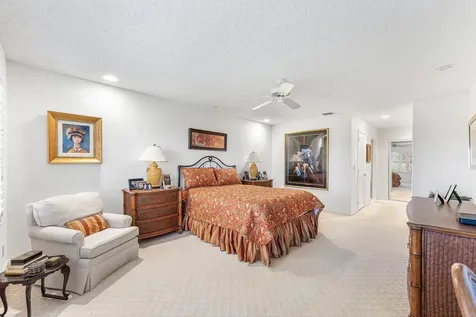 5 Eastgate Drive Boynton Beach FL 33436