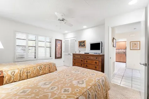 5 Eastgate Drive Boynton Beach FL 33436