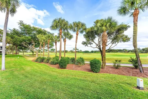 5 Eastgate Drive Boynton Beach FL 33436