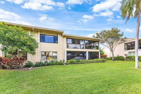 5 Eastgate Drive Boynton Beach FL 33436