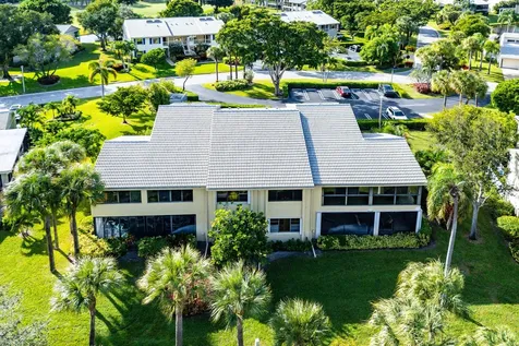 5 Eastgate Drive Boynton Beach FL 33436