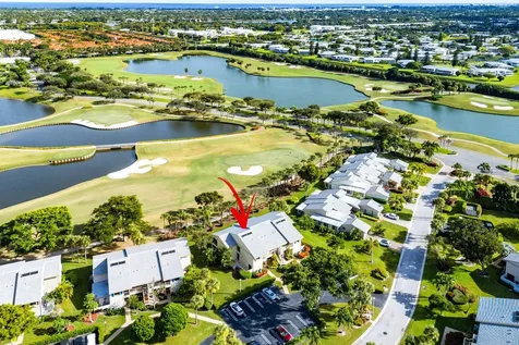 5 Eastgate Drive Boynton Beach FL 33436