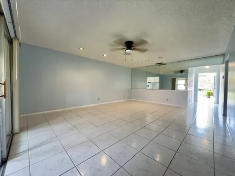 170 Amherst Lane Lake Worth FL 33467