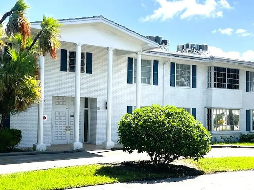 6800 NE 22nd Way Fort Lauderdale FL 33308