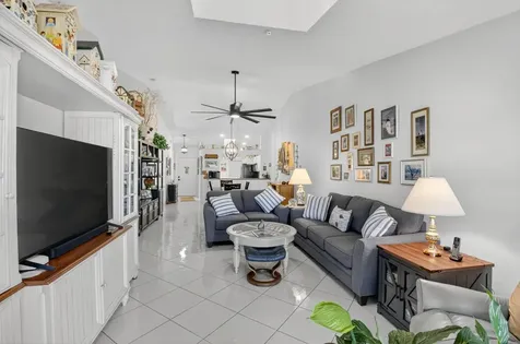 5893 Sunswept Lane Boynton Beach FL 33437