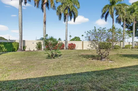 5893 Sunswept Lane Boynton Beach FL 33437