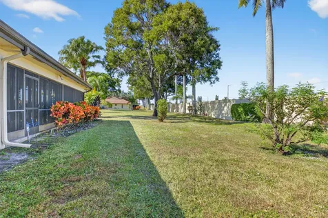5893 Sunswept Lane Boynton Beach FL 33437